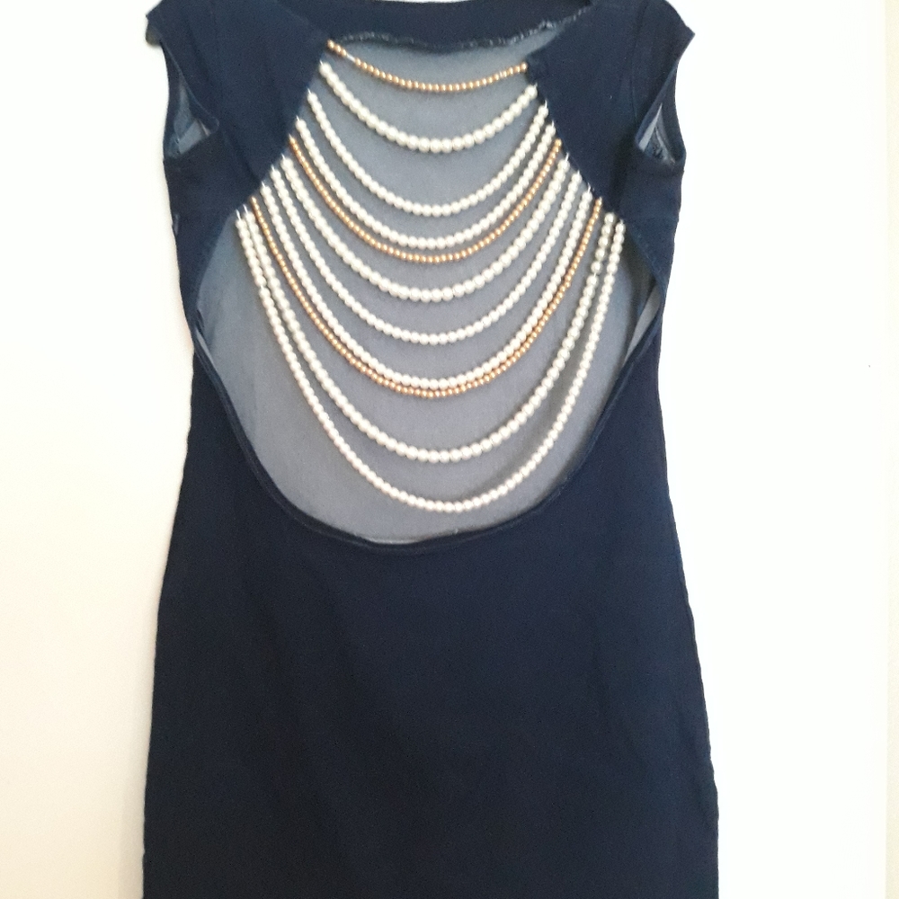 Stretchy denim dress with string beads on back